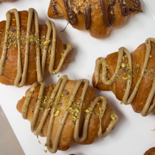 Corissants rellenos de crema de pistacho sin gluten